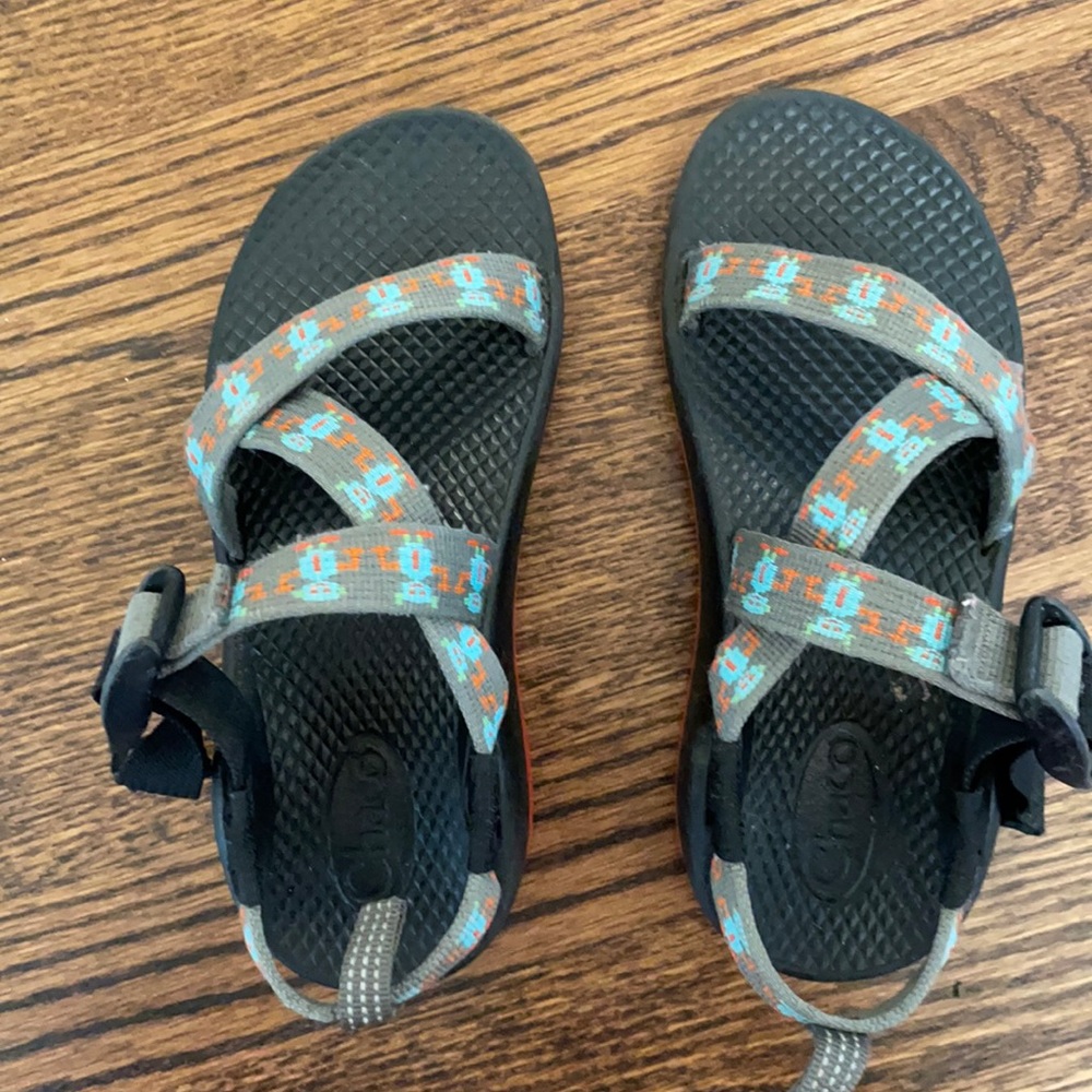 Chaco, size 13 kids, blue robots